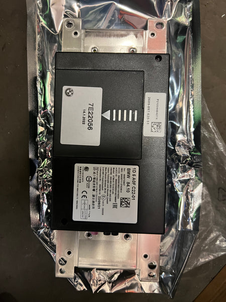 84105A0FC22       BMW F31 3er F20 F21 F22 F23 F80 Telematics Control Unit    New 2622598 5A0FC22 95000km