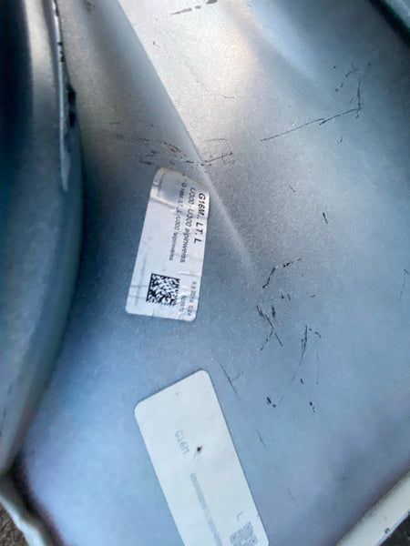 51778090417     BMW 8 SERIES  2020 840D 3.0 DIESEL XDRIVE passenger Side skirt   8090417