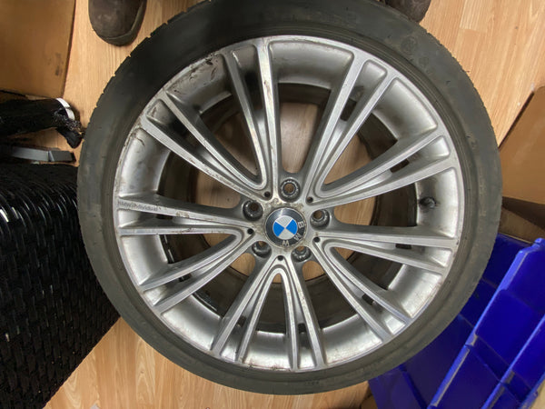 7849067       BMW 3 series 2017 f30 10 Twin V Spoke 626  one single Alloywheel  with tyre 8.5 x 19" ET47 Z5172
