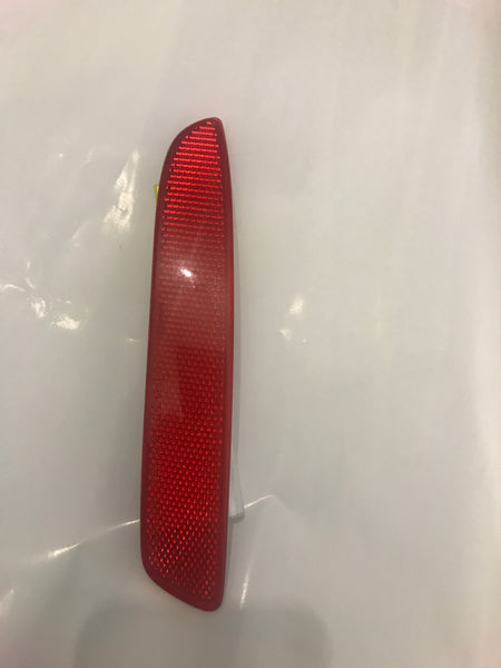 7150950 Bmw X5 2010 E70 Driver side rear bumper reflector