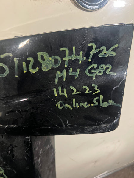 511280747    BMW M4 2020  G82 rear bumper diffuser     8074726  original