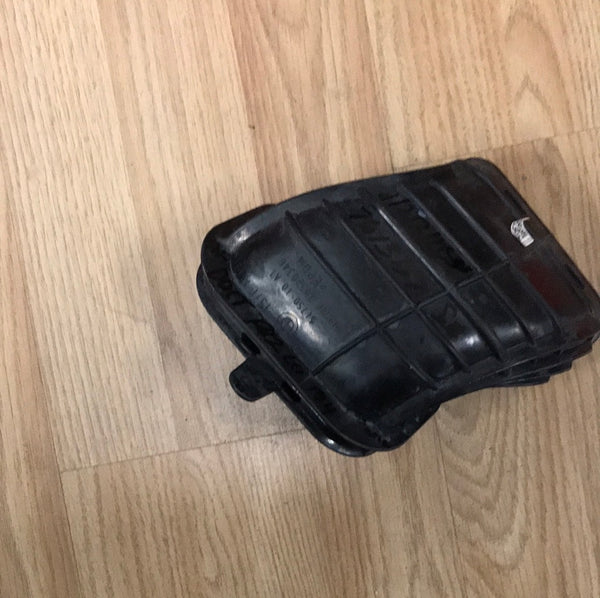 7613157 BMW 1/2/3/4series air duct vent m4