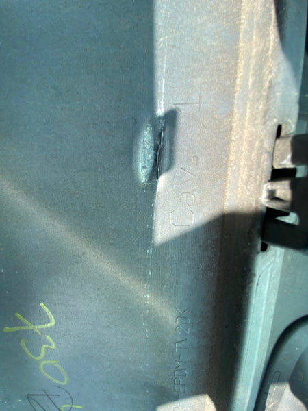 7300837    MINI Cooper 2016  F56 REAR BUMPER GENUINE in black   needs repair   please observe all pictures