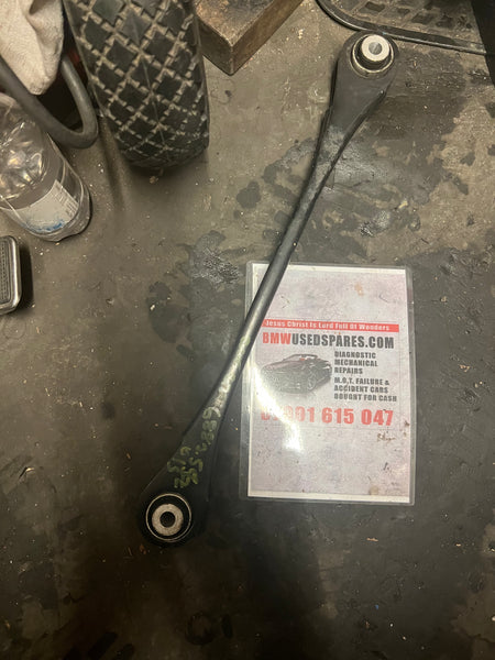 6882552    BMW 3 series 2022 G20  driver side rear Wishbone Control Arm   6882552