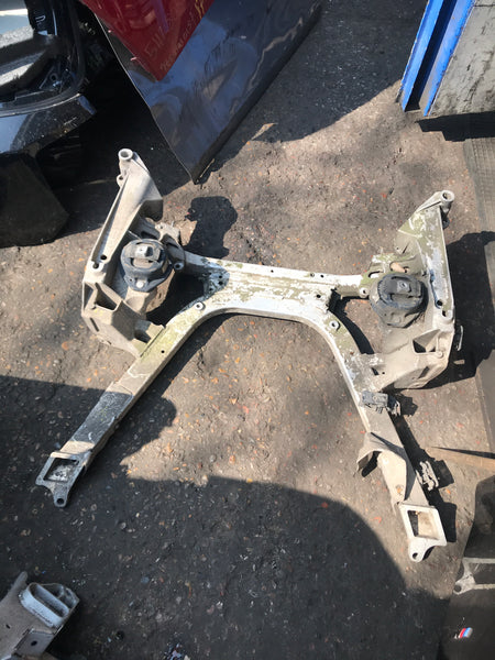 6752293 bmw 7 series 2006 e65 front engine subframe