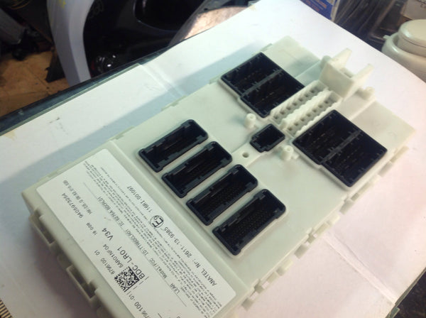 8796100 Bmw fem Bdc module f20 f21 f22 f 30 f31 f32