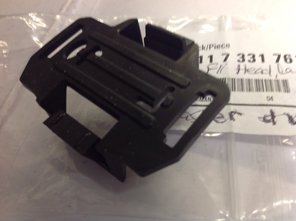 7331761 Bmw f10 f11 head lamp washer dummy left plug lci