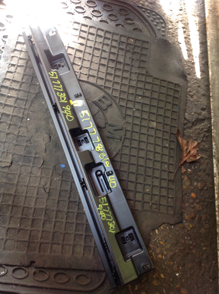 51777301940- Bmw 2 f45,f46 right mount strip panel 2016