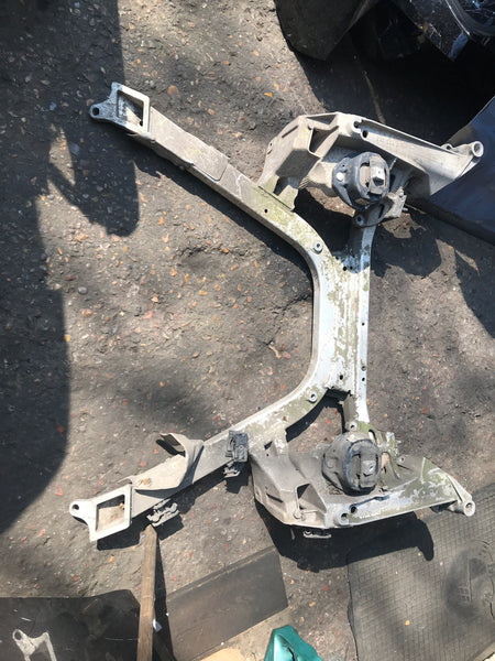 6752293 bmw 7 series 2006 e65 front engine subframe