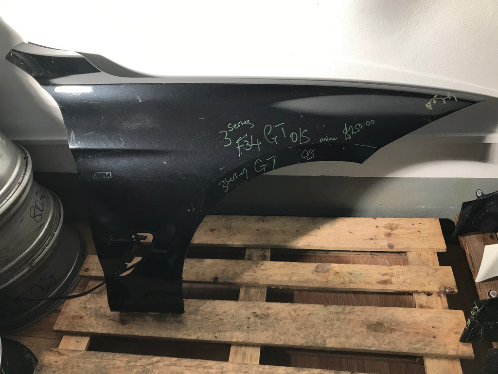 BMW 3 Series 2017 GT F34 Driver side wing