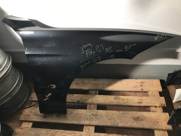 BMW 3 Series 2017 GT F34 Driver side wing